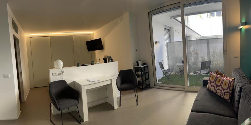 Lägenhet Space In The Center